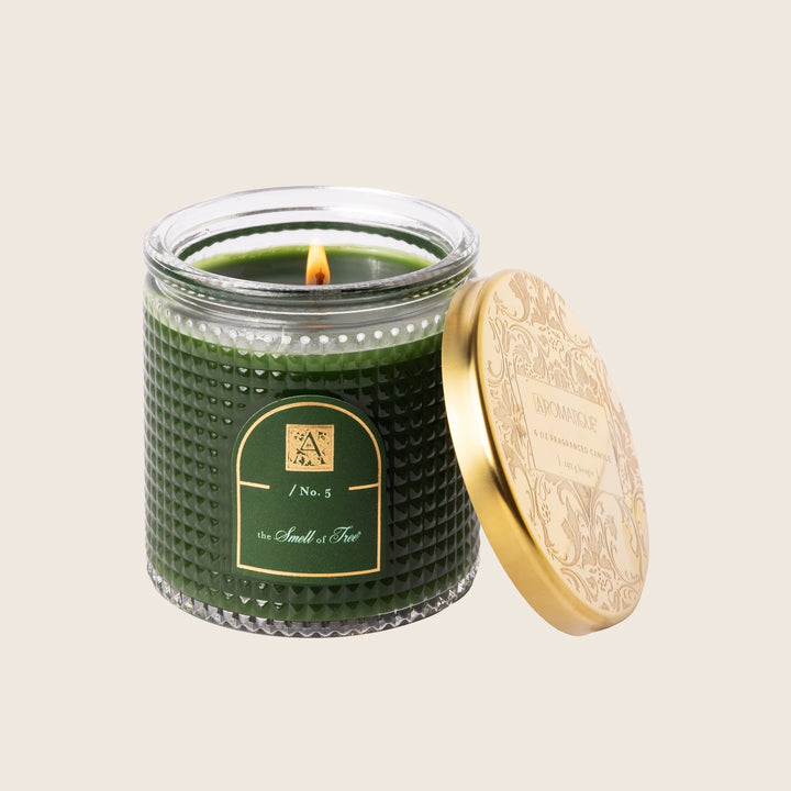 The Smell of Tree Candles