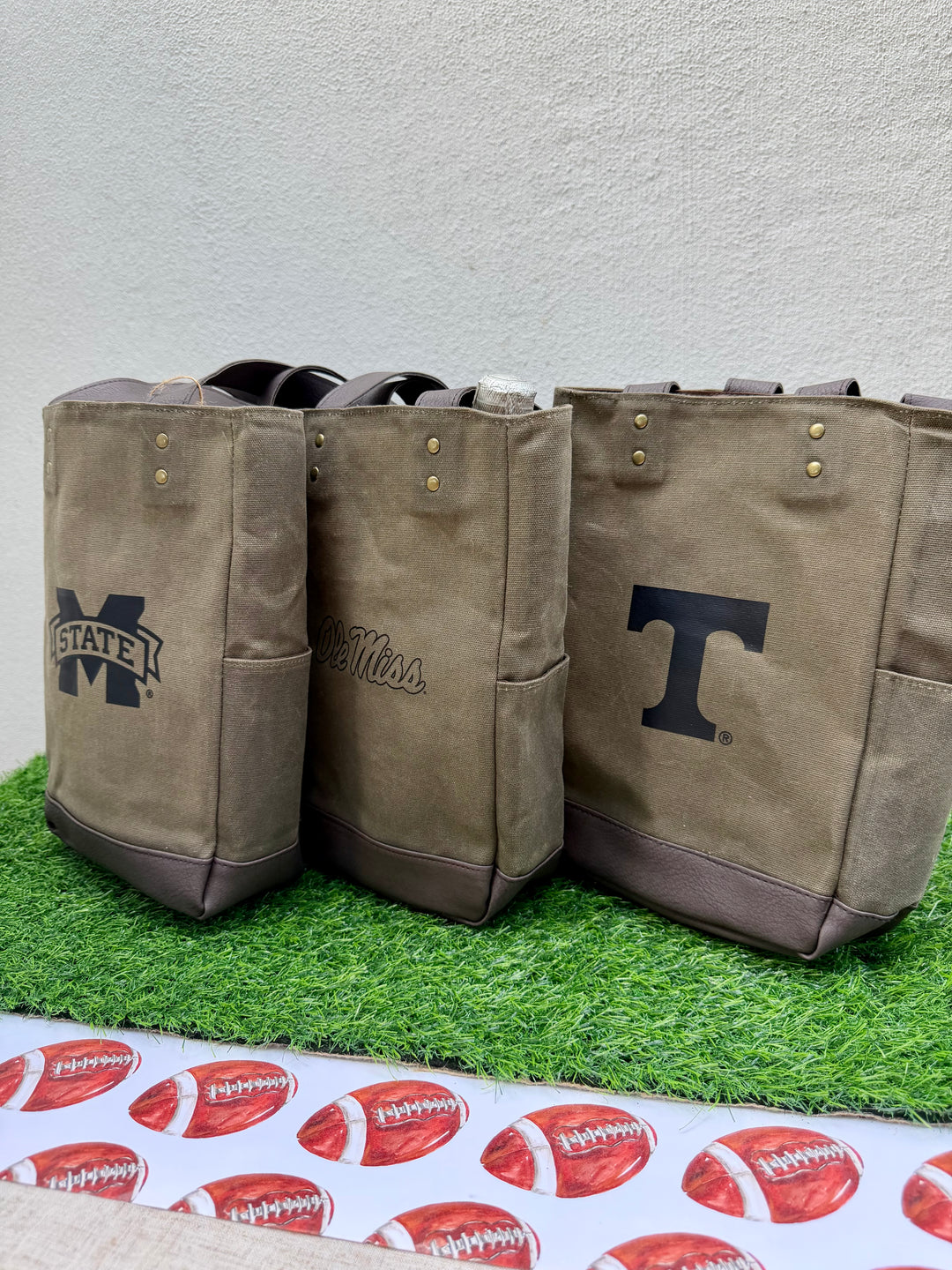 College Football Wine Bags | Multiple Schools