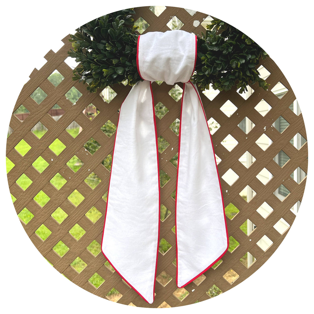 Linen Wreath Sashe with Piping