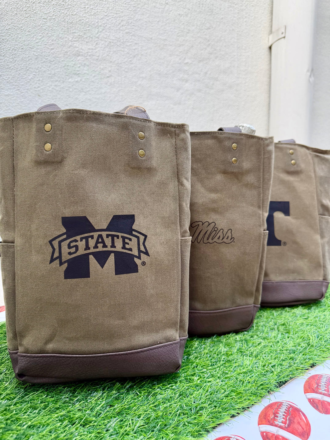 College Football Wine Bags | Multiple Schools