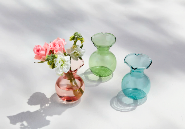 Mini Ruffle Vases