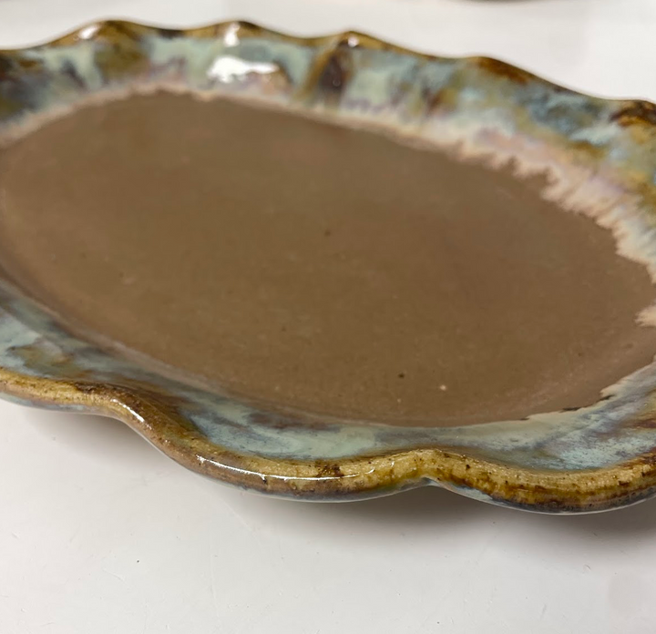 Rosaline Wavy Oval Baker