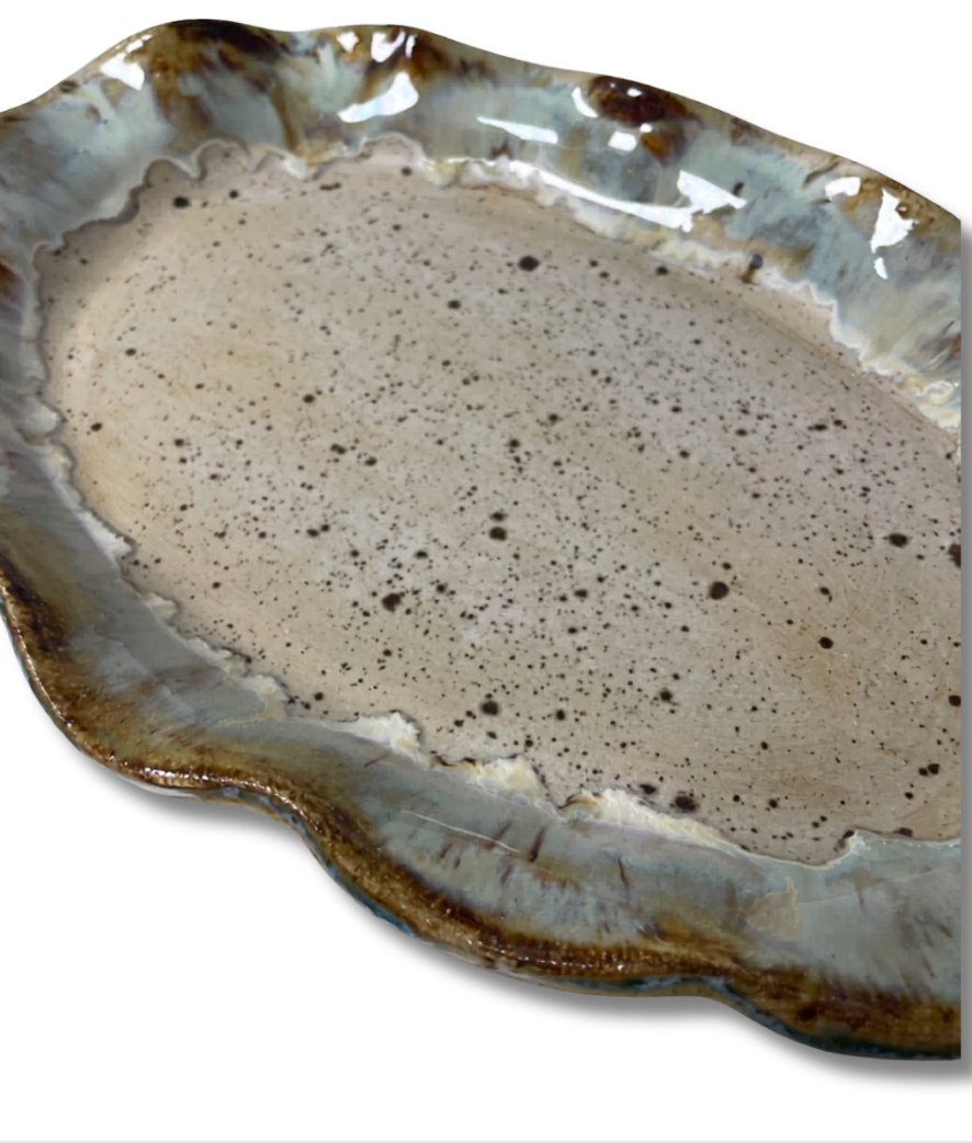 Rosaline Wavy Oval Baker