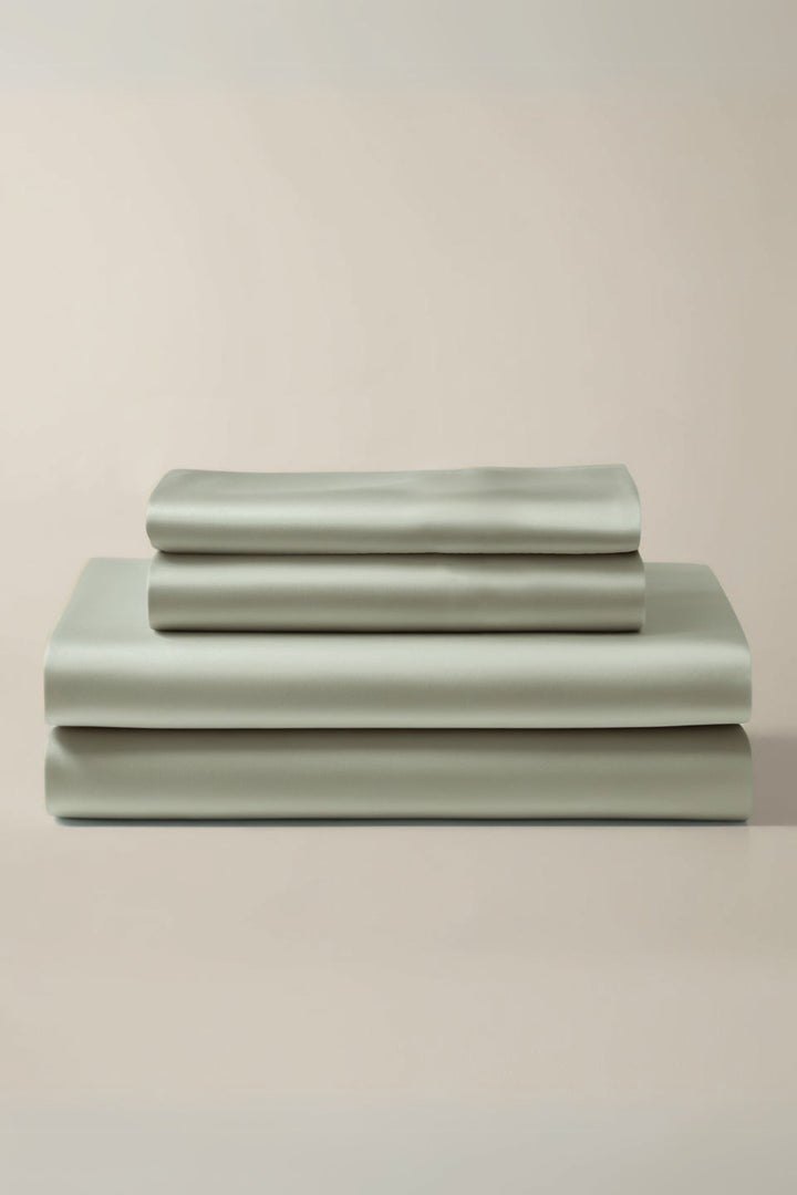 Faceplant Dreams Supreme Sheet Set