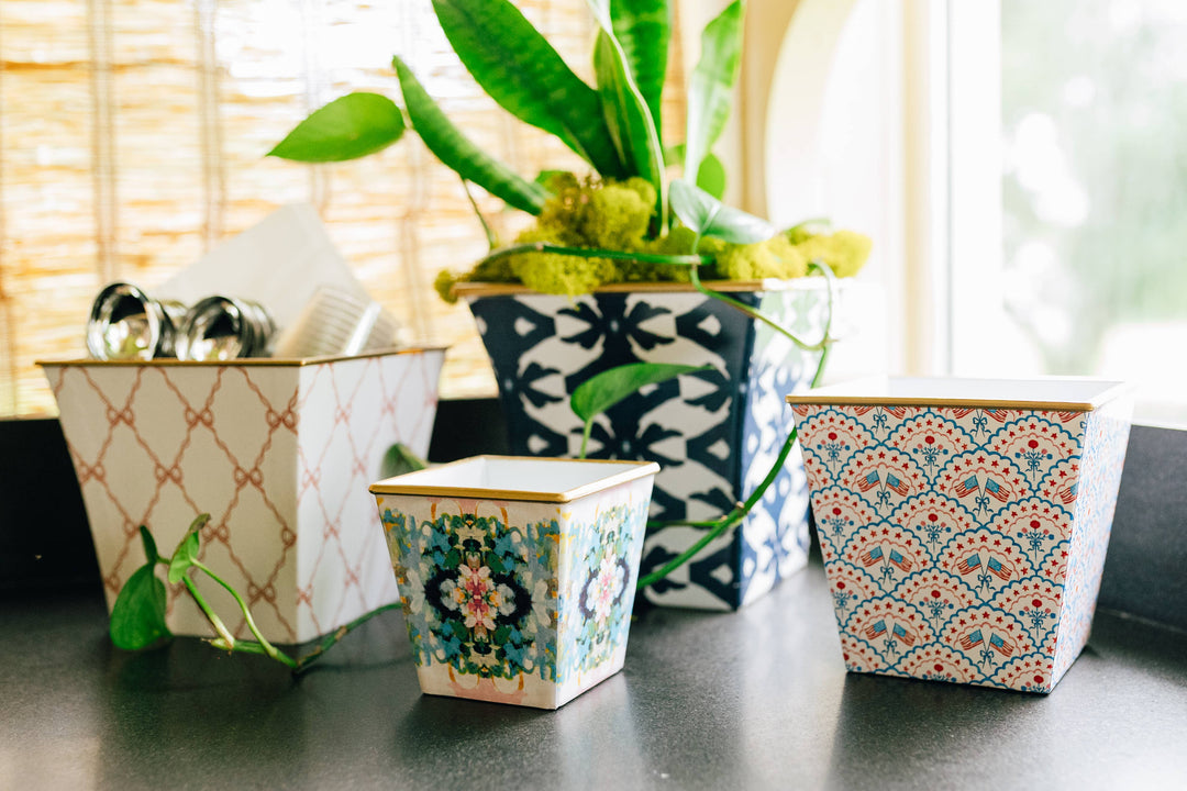 Mini Laura Park Nantucket Bloom Cachepot Candle