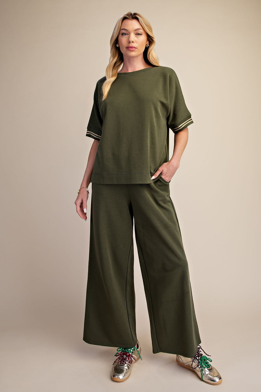 Olive Sweatshirt Short Sleeve Set